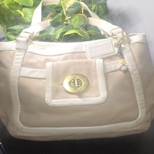 Coach Beige and White Leather Shoulder Bag with Gold Turnlock